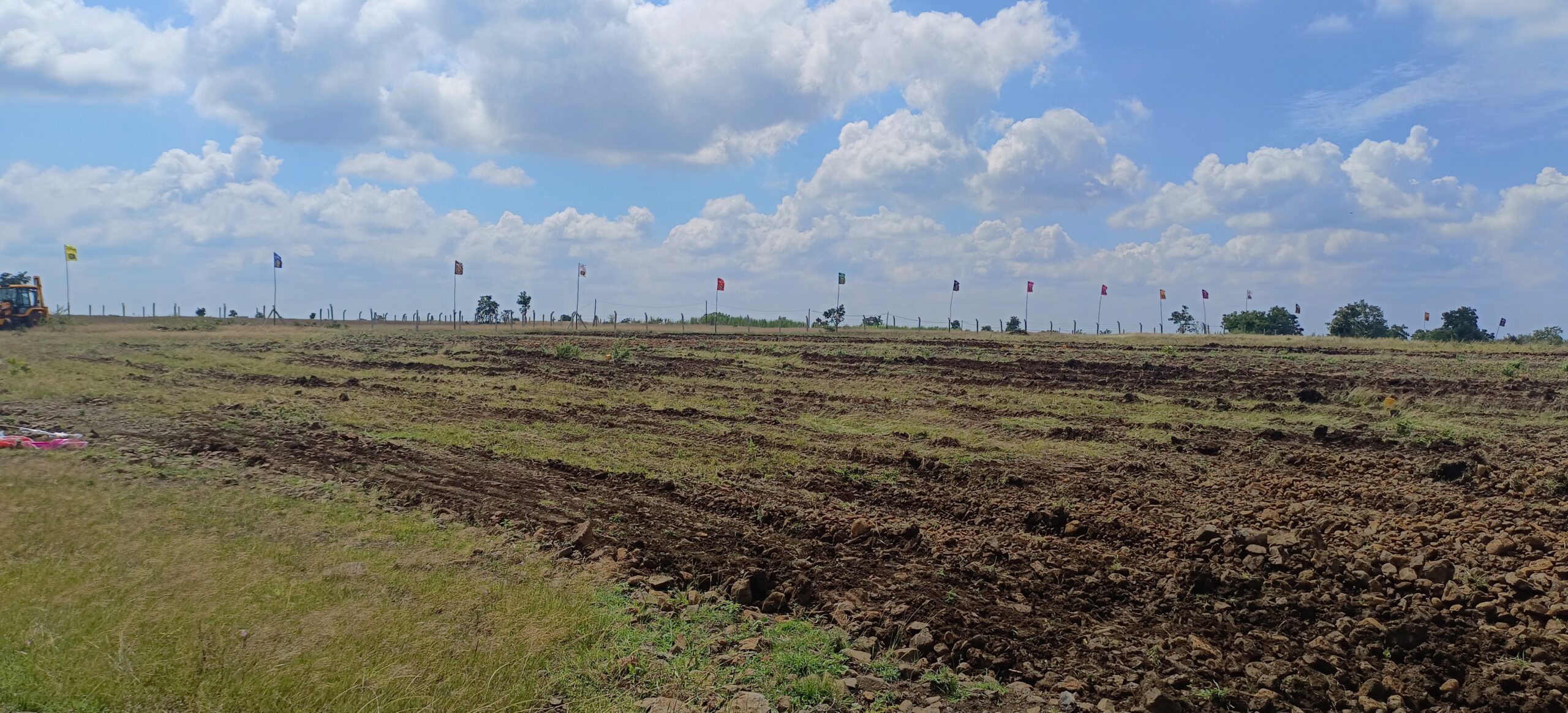 Farm Land & Farmhouses for Sale in Hyderabad – RS Nivas Explore premium farmland and farmhouses near Hyderabad! RS Nivas offers the best deals on agriculture land, open plots, and investment opportunities.